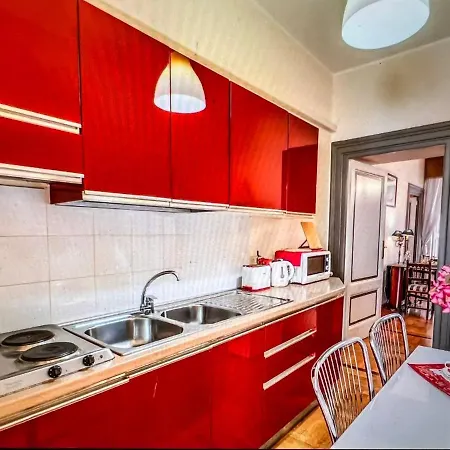 Adorable Flat By Barberini Trevi Fountain Apartment Rome
