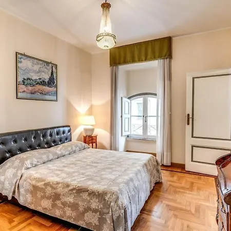 Adorable Flat By Barberini Trevi Fountain Roma
