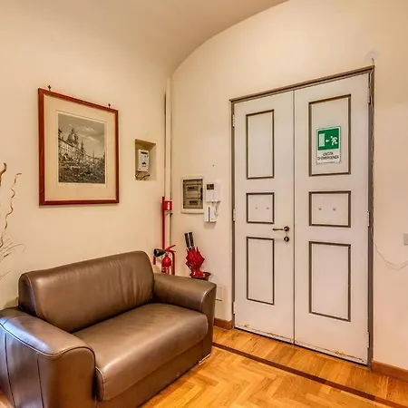 Adorable Flat By Barberini Trevi Fountain Appartamento