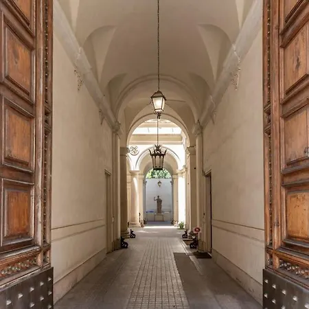 Appartamento Adorable Flat By Barberini Trevi Fountain Roma